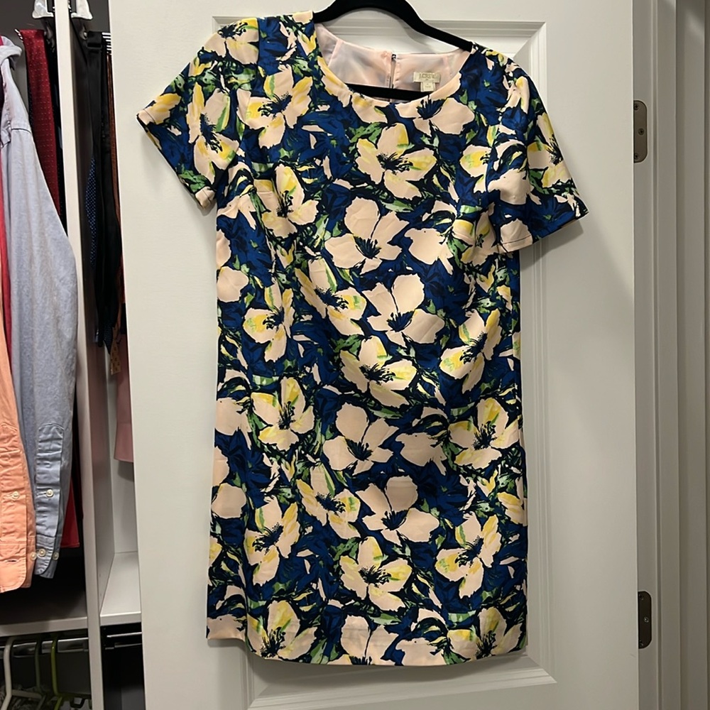 Jcrew floral pattern mini dress. Size 4 Petite. Like new